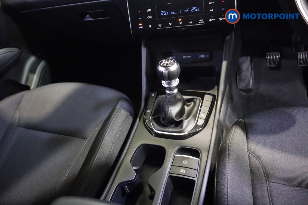 Hyundai Tucson Se Connect Manual Petrol SUV - Stock Number (1580901) - 6th supplementary image