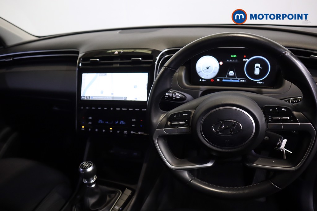 Hyundai Tucson Se Connect Manual Petrol SUV - Stock Number (1580901) - 1st supplementary image