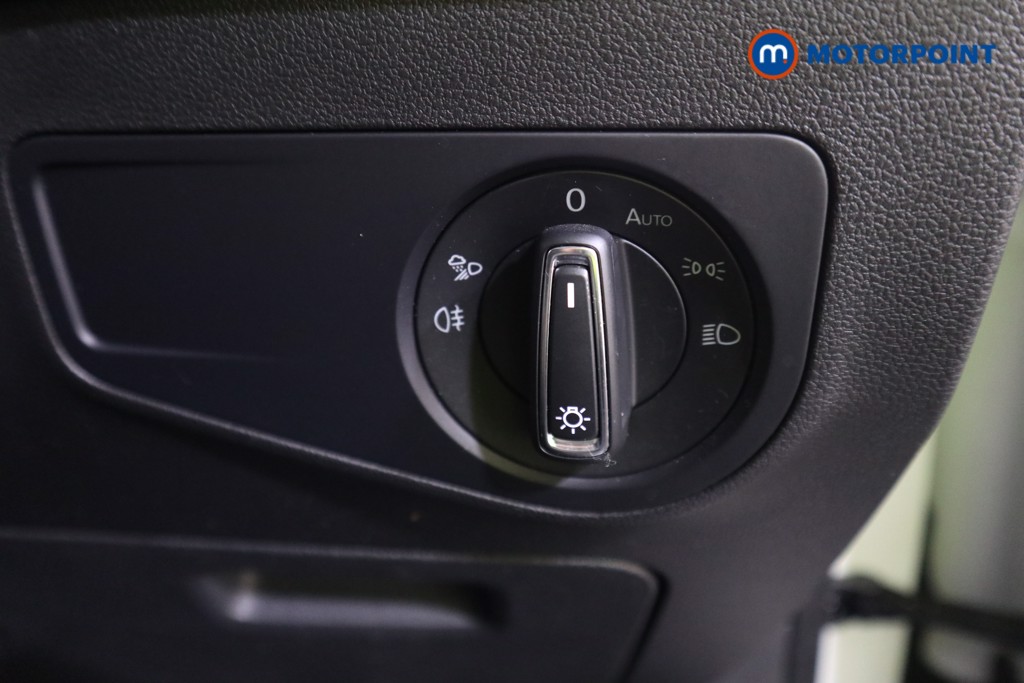 Volkswagen Tiguan R-Line Automatic Petrol SUV - Stock Number (1580936) - 11th supplementary image