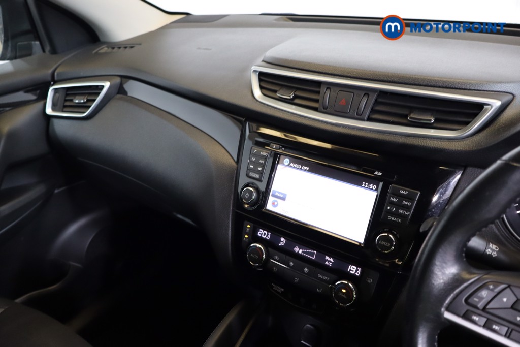 Nissan Qashqai Acenta Premium Manual Diesel SUV - Stock Number (1580989) - 3rd supplementary image