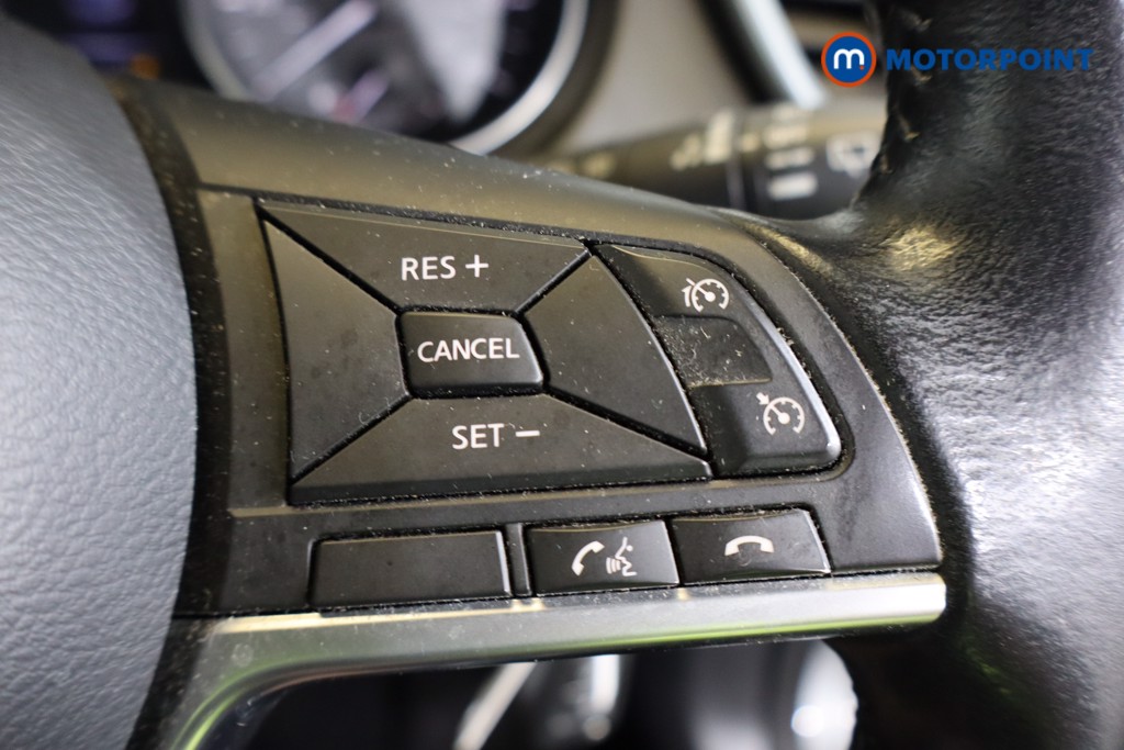 Nissan Qashqai Acenta Premium Manual Diesel SUV - Stock Number (1580989) - 13th supplementary image