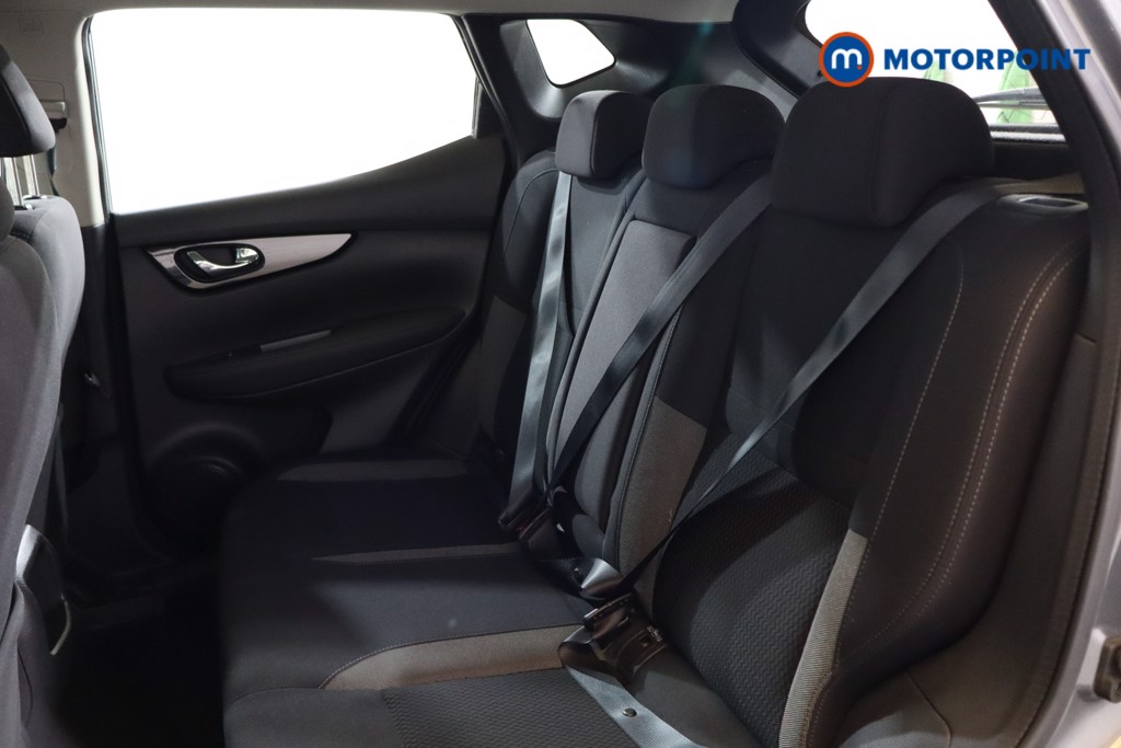 Nissan Qashqai Acenta Premium Manual Diesel SUV - Stock Number (1580989) - 19th supplementary image