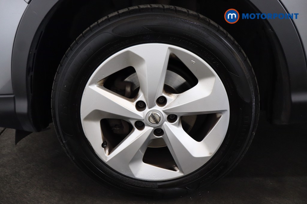 Nissan Qashqai Acenta Premium Manual Diesel SUV - Stock Number (1580989) - 25th supplementary image