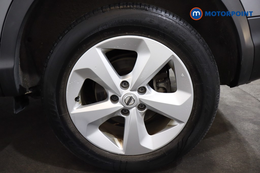 Nissan Qashqai Acenta Premium Manual Diesel SUV - Stock Number (1580989) - 26th supplementary image