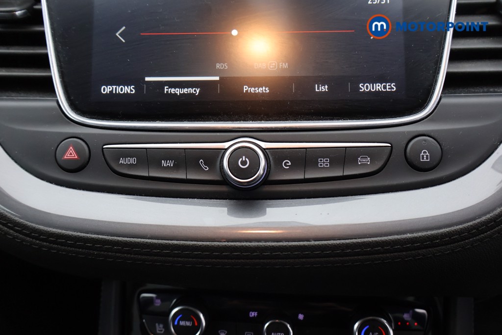 Vauxhall Grandland X Elite Nav Automatic Petrol Plug-In Hybrid SUV - Stock Number (1581110) - 9th supplementary image