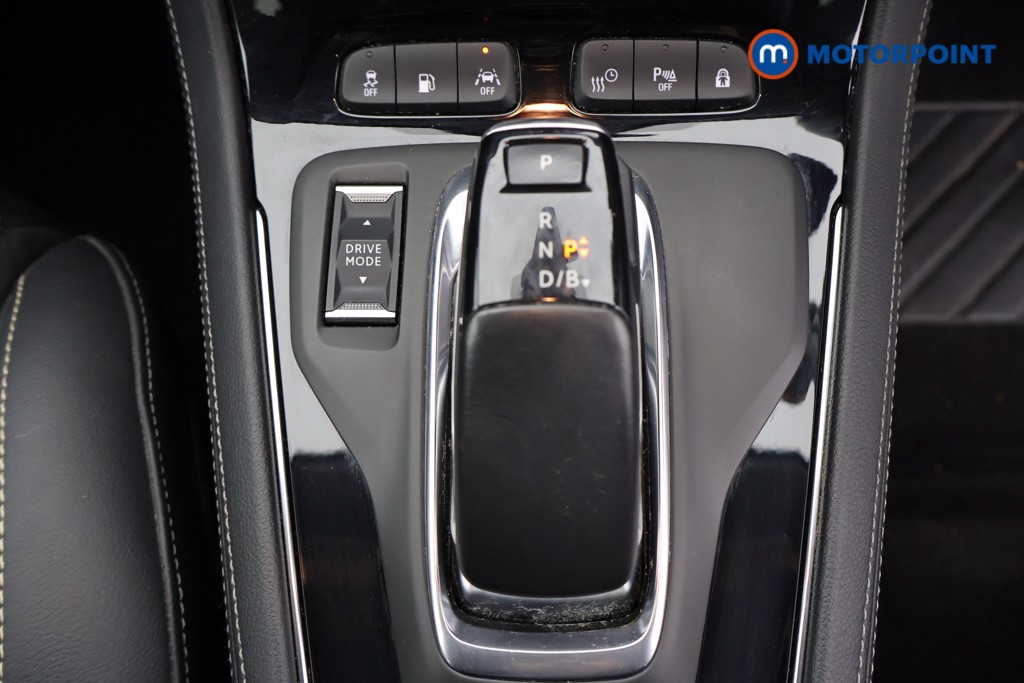Vauxhall Grandland X Elite Nav Automatic Petrol Plug-In Hybrid SUV - Stock Number (1581110) - 14th supplementary image