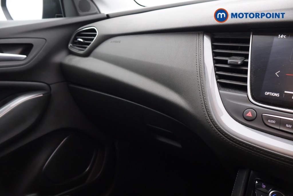 Vauxhall Grandland X Elite Nav Automatic Petrol Plug-In Hybrid SUV - Stock Number (1581110) - 17th supplementary image