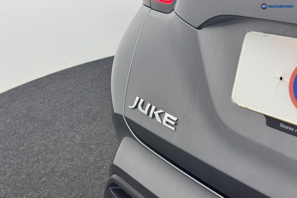 Nissan Juke N-Connecta Manual Petrol SUV - Stock Number (1581376) - 16th supplementary image