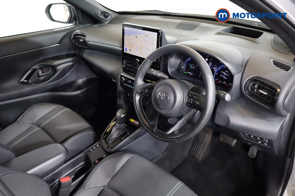 Toyota Yaris Cross Premiere Edition Automatic Petrol-Electric Hybrid Estate - Stock Number (1582044) - 1st supplementary image