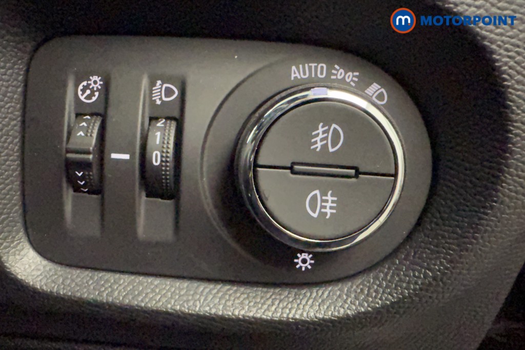 Vauxhall Corsa GS Manual Petrol Hatchback - Stock Number (1582171) - 16th supplementary image