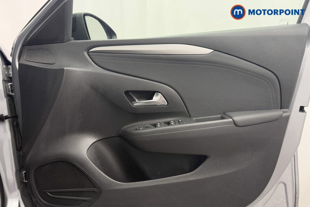 Vauxhall Corsa GS Manual Petrol Hatchback - Stock Number (1582204) - 17th supplementary image