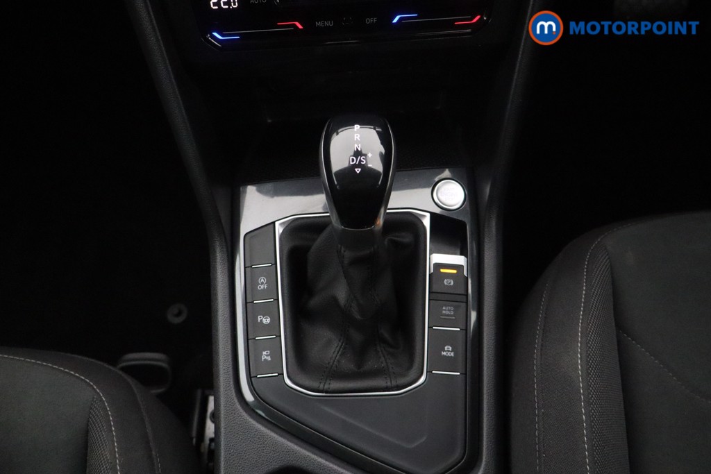 Volkswagen Tiguan Elegance Automatic Petrol SUV - Stock Number (1582327) - 4th supplementary image