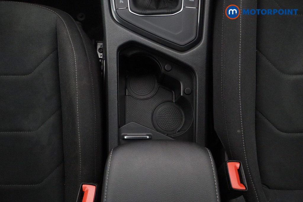 Volkswagen Tiguan Elegance Automatic Petrol SUV - Stock Number (1582327) - 5th supplementary image