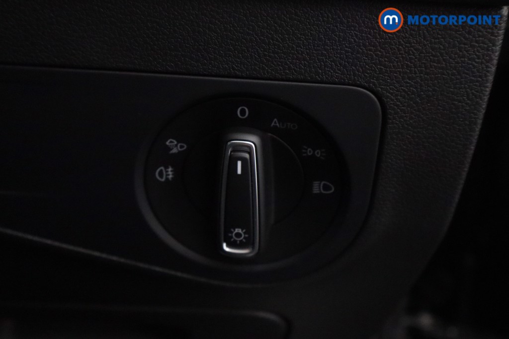Volkswagen Tiguan Elegance Automatic Petrol SUV - Stock Number (1582327) - 14th supplementary image