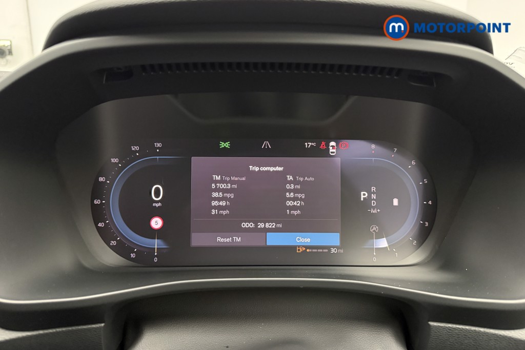 Volvo Xc40 Core Automatic Petrol SUV - Stock Number (1582410) - 4th supplementary image