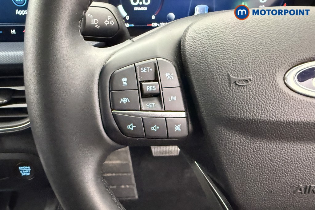 Ford Focus Active X Automatic Petrol Estate - Stock Number (1582510) - 11th supplementary image