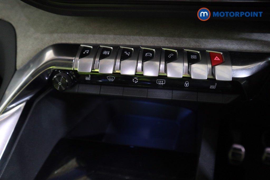 Peugeot 3008 GT Manual Diesel SUV - Stock Number (1582683) - 8th supplementary image