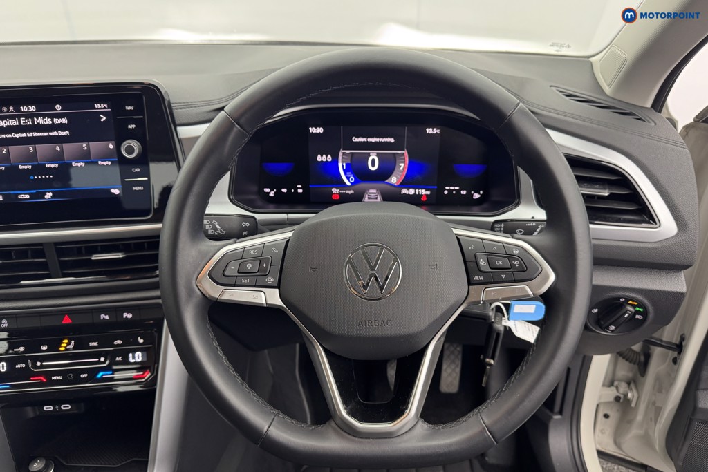 Volkswagen T-Roc Life Manual Petrol SUV - Stock Number (1582704) - 3rd supplementary image
