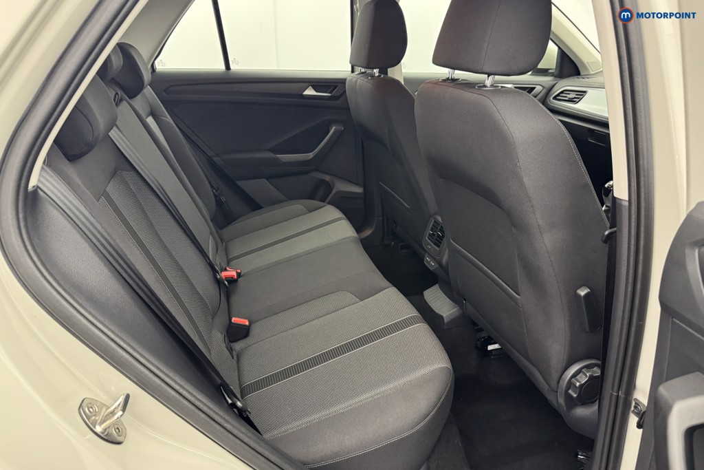 Volkswagen T-Roc Life Manual Petrol SUV - Stock Number (1582704) - 6th supplementary image