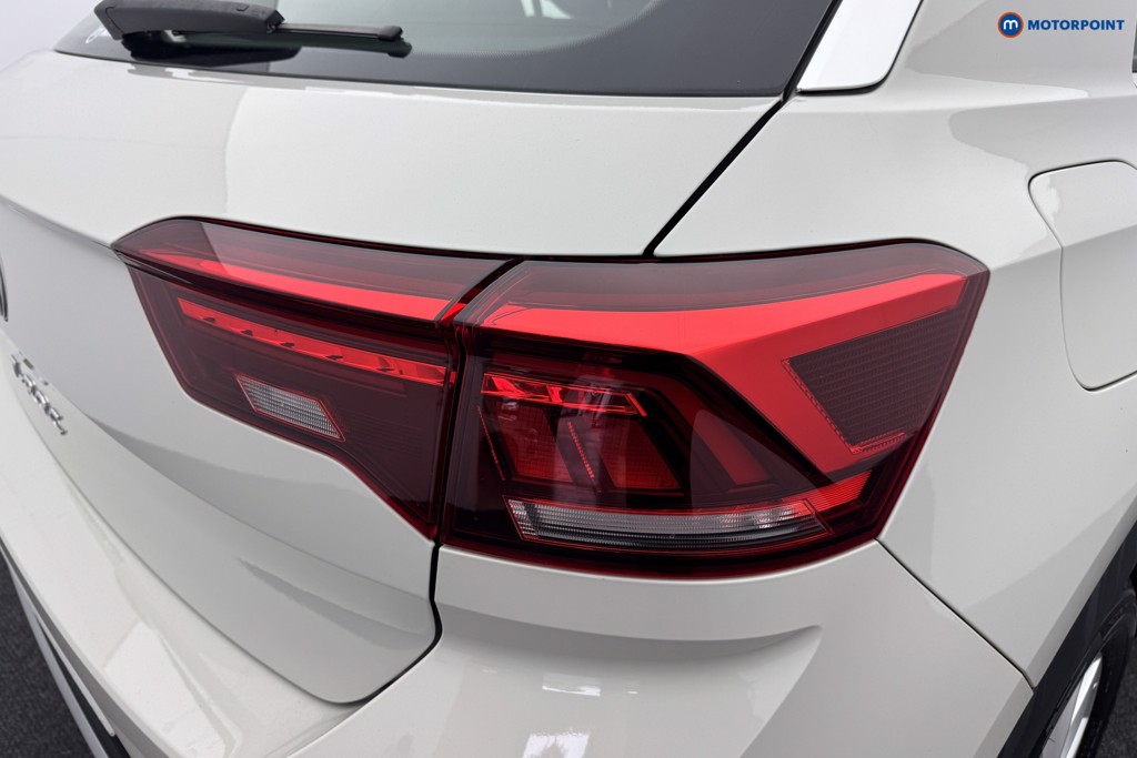 Volkswagen T-Roc Life Manual Petrol SUV - Stock Number (1582704) - 20th supplementary image