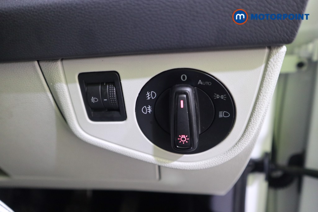 Volkswagen Polo Beats Manual Petrol Hatchback - Stock Number (1582925) - 10th supplementary image
