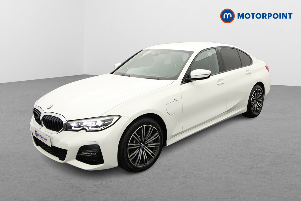 BMW 3 Series M Sport Automatic Petrol Plug-In Hybrid Saloon - Stock Number (1582937) - Passenger side front corner