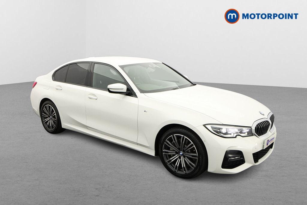 BMW 3 Series M Sport Automatic Petrol Plug-In Hybrid Saloon - Stock Number (1582937) - Drivers side front corner