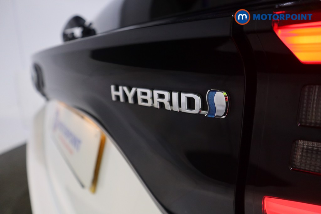 Toyota Yaris Design Automatic Petrol-Electric Hybrid Hatchback - Stock Number (1583085) - 27th supplementary image