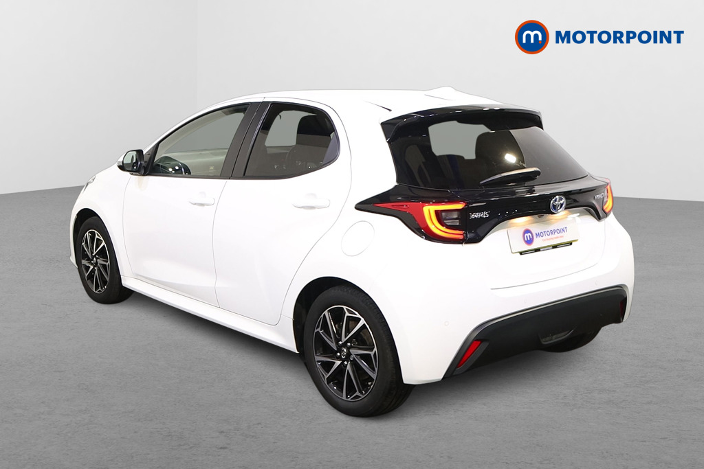 Toyota Yaris Design Automatic Petrol-Electric Hybrid Hatchback - Stock Number (1583085) - Passenger side rear corner