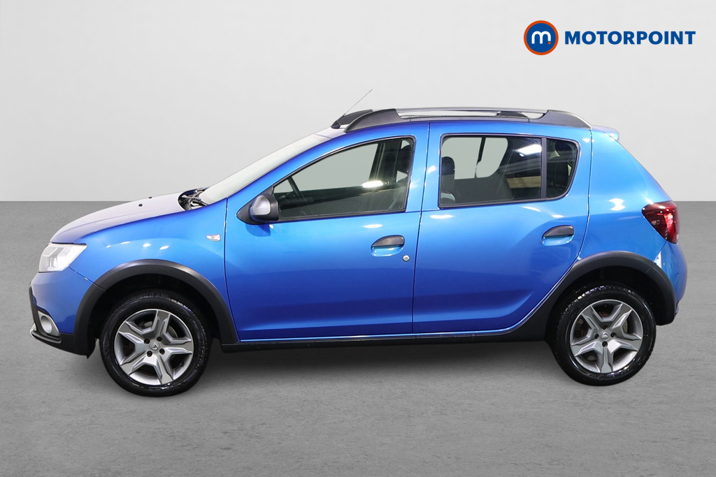 Dacia Sandero Stepway Essential Manual Petrol Hatchback - Stock Number (1583155) - Passenger side
