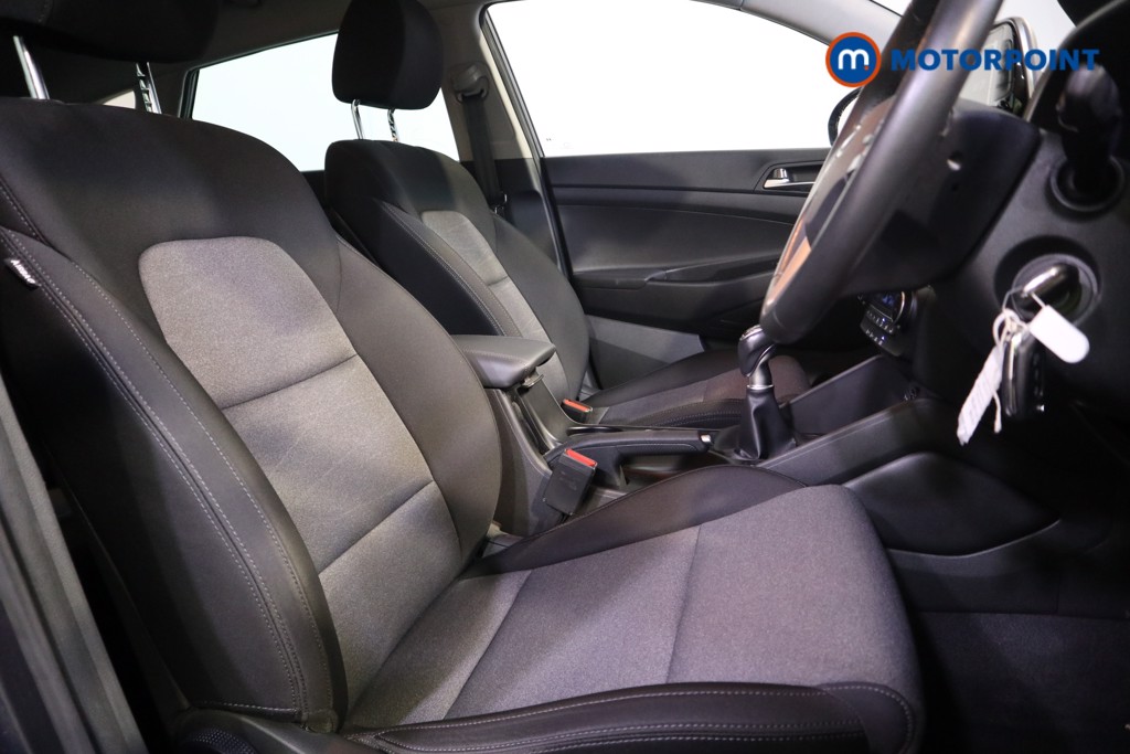 Hyundai Tucson Se Nav Manual Petrol SUV - Stock Number (1583286) - 13th supplementary image