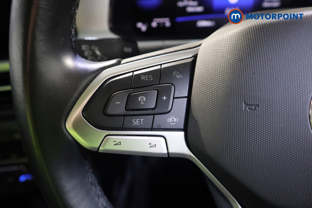 Volkswagen T-Roc Life Manual Petrol SUV - Stock Number (1583534) - 3rd supplementary image