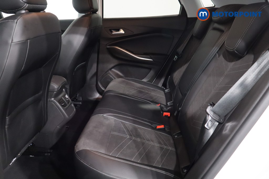 Vauxhall Grandland Ultimate Manual Petrol SUV - Stock Number (1583701) - 5th supplementary image