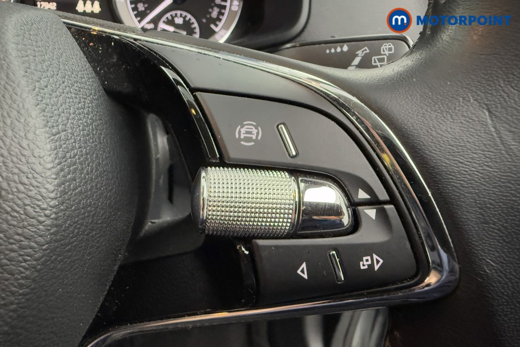Skoda Karoq Se L Manual Petrol SUV - Stock Number (1583984) - 5th supplementary image