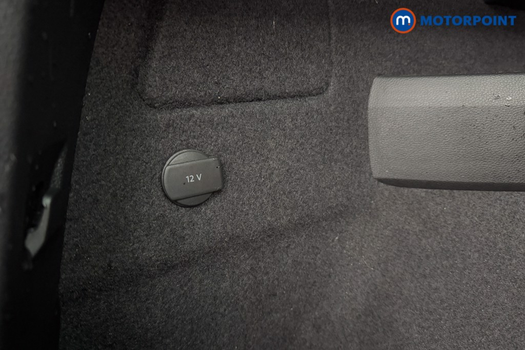 Skoda Karoq Se L Manual Petrol SUV - Stock Number (1583984) - 26th supplementary image