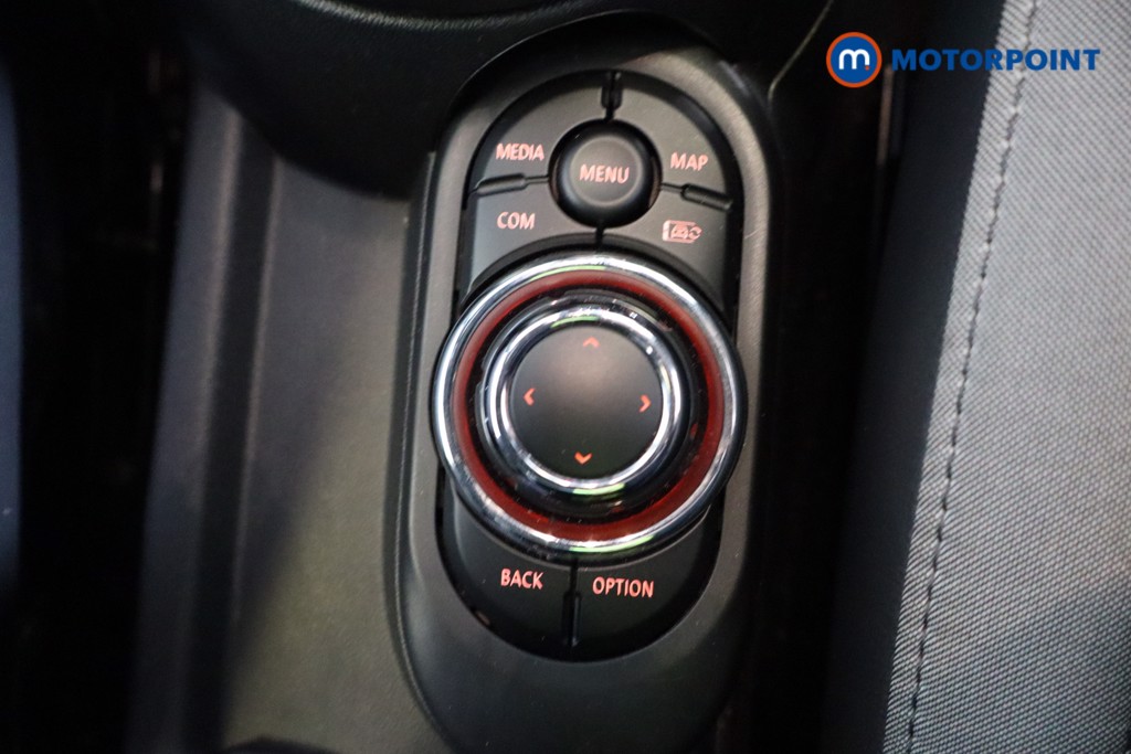 Mini Hatchback Cooper Sport Manual Petrol Hatchback - Stock Number (1584271) - 11th supplementary image