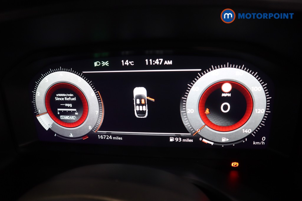 Nissan Qashqai N-Connecta Manual Petrol SUV - Stock Number (1584294) - 4th supplementary image