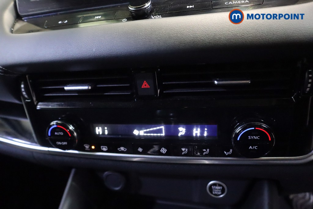 Nissan Qashqai N-Connecta Manual Petrol SUV - Stock Number (1584294) - 5th supplementary image