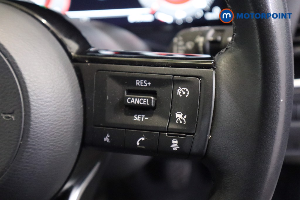 Nissan Qashqai N-Connecta Manual Petrol SUV - Stock Number (1584294) - 13th supplementary image