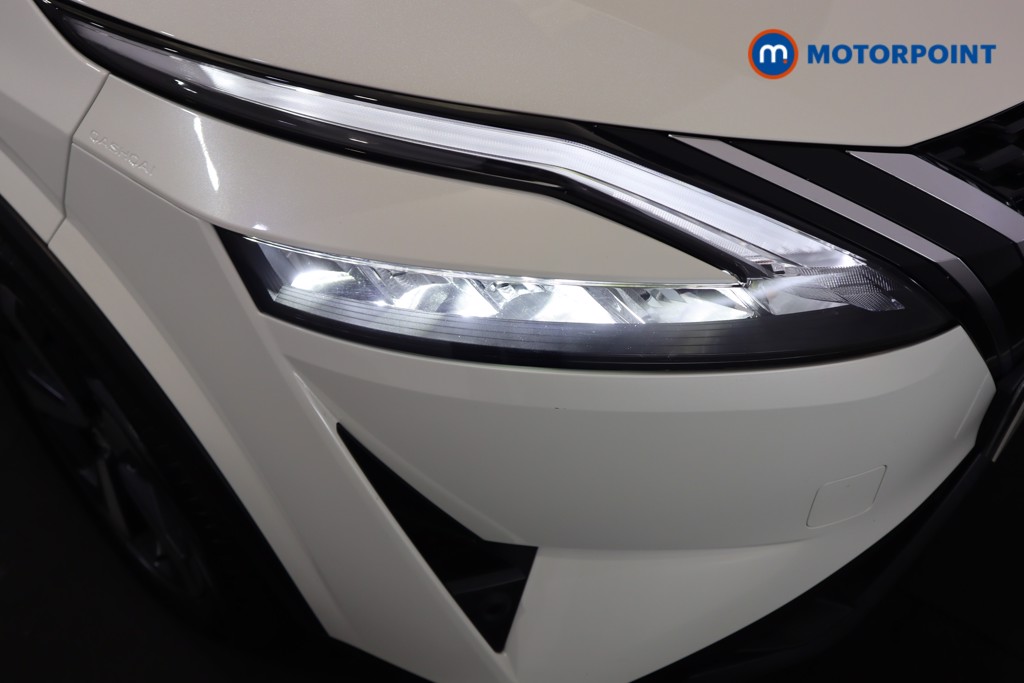 Nissan Qashqai N-Connecta Manual Petrol SUV - Stock Number (1584294) - 25th supplementary image