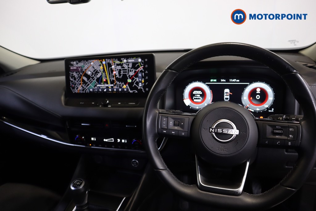 Nissan Qashqai N-Connecta Manual Petrol SUV - Stock Number (1584294) - 1st supplementary image