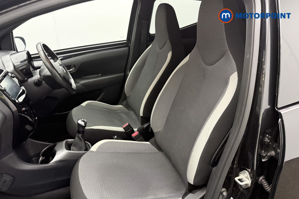 Toyota Aygo X-Trend Manual Petrol Hatchback - Stock Number (1584624) - 2nd supplementary image