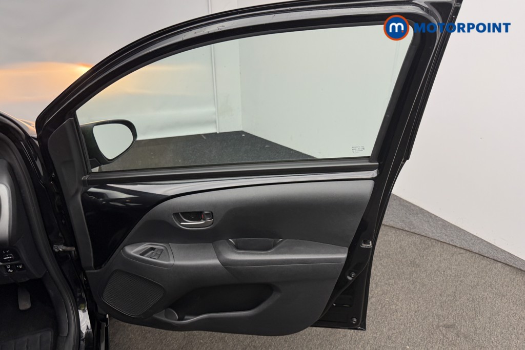 Toyota Aygo X-Trend Manual Petrol Hatchback - Stock Number (1584624) - 22nd supplementary image