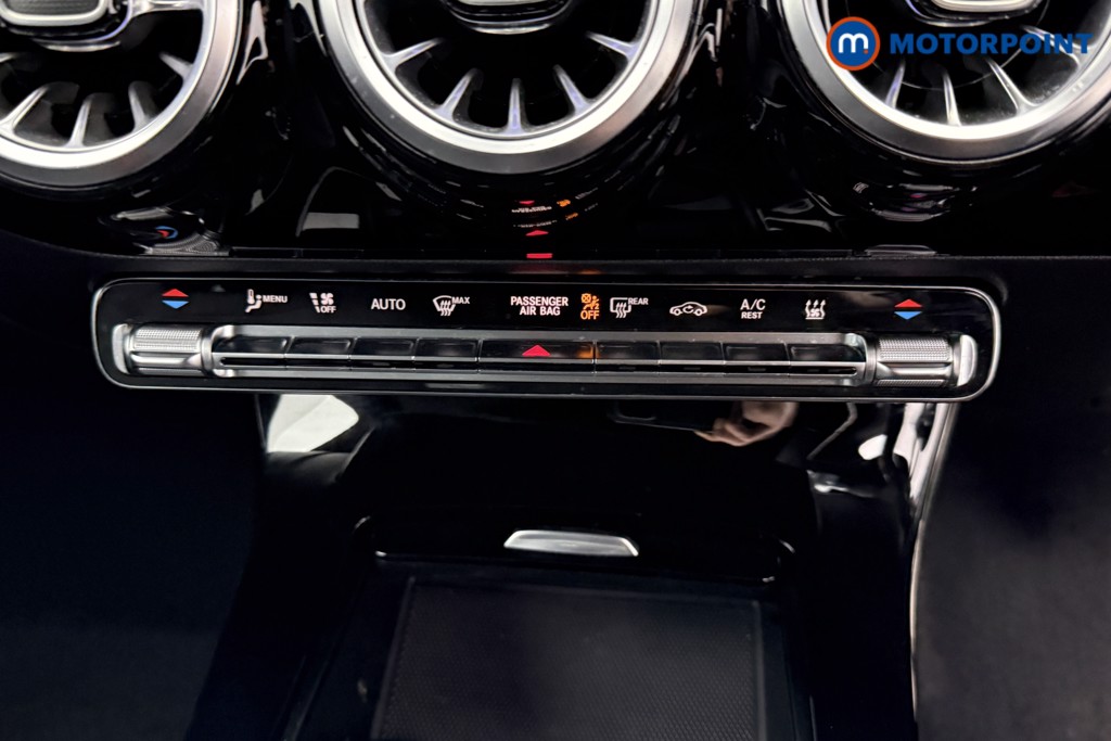 Mercedes-Benz CLA Amg Line Automatic Petrol Plug-In Hybrid Estate - Stock Number (1584936) - 10th supplementary image
