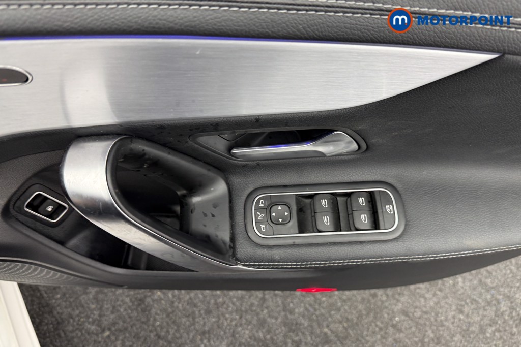 Mercedes-Benz CLA Amg Line Automatic Petrol Plug-In Hybrid Estate - Stock Number (1584936) - 16th supplementary image