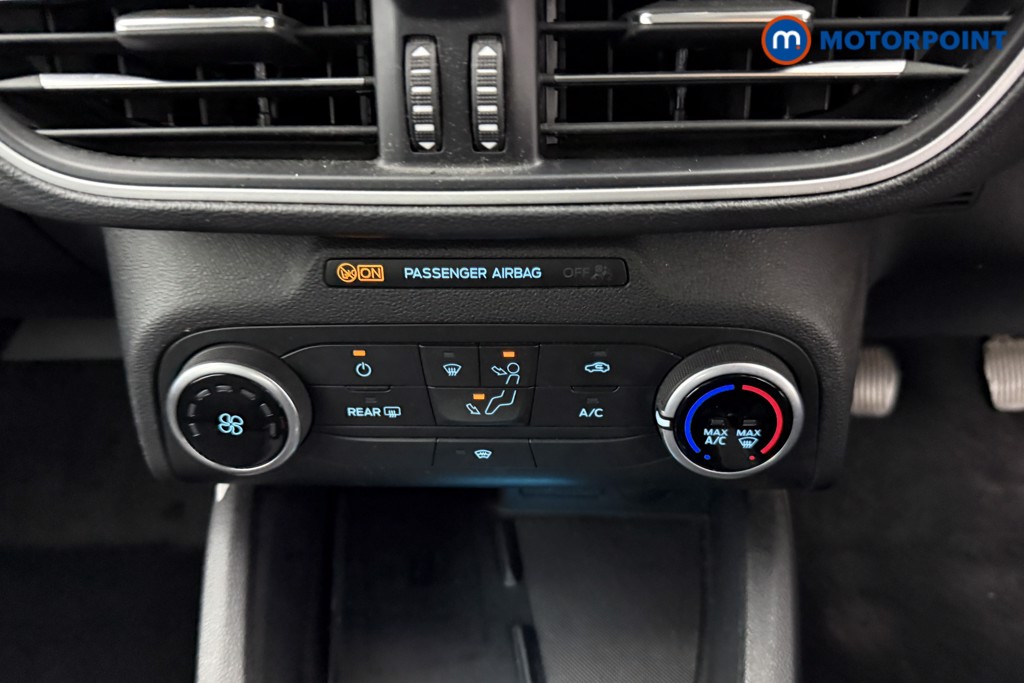 Ford Focus Zetec Manual Diesel Hatchback - Stock Number (1584963) - 11th supplementary image