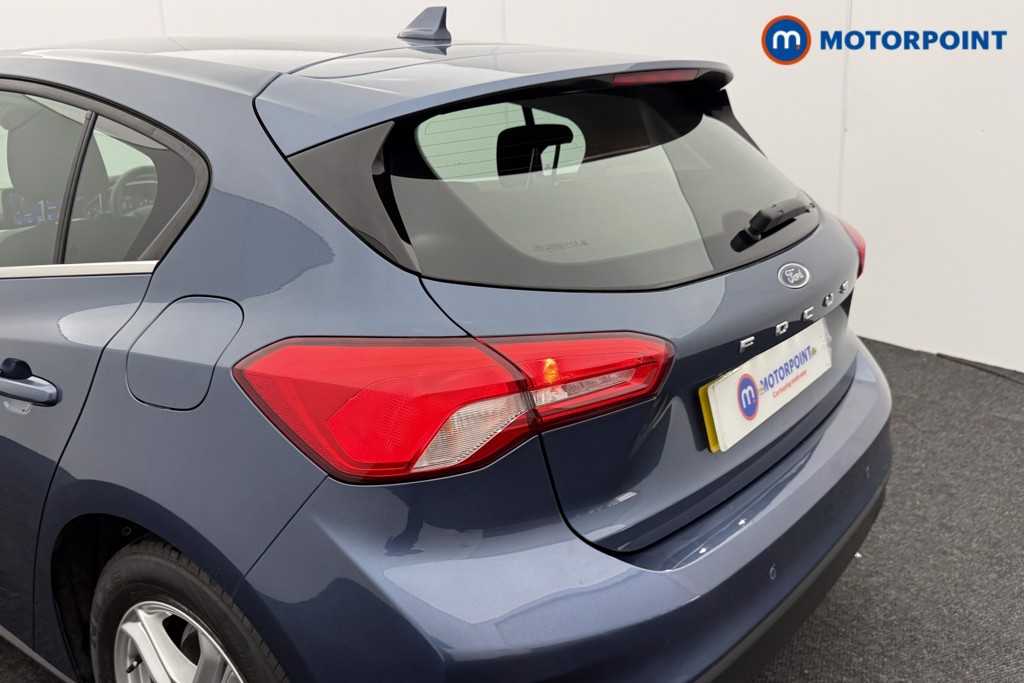 Ford Focus Zetec Manual Diesel Hatchback - Stock Number (1584963) - 25th supplementary image