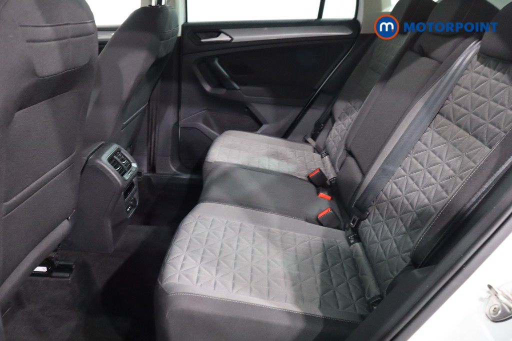 Volkswagen Tiguan Life Automatic Diesel SUV - Stock Number (1585176) - 5th supplementary image