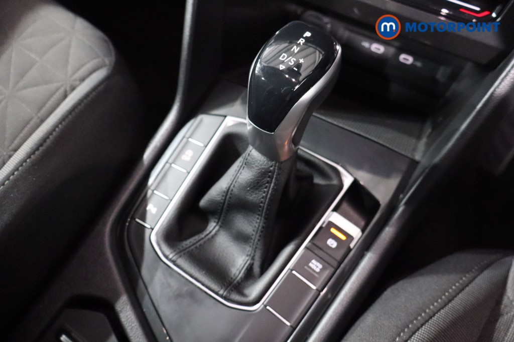 Volkswagen Tiguan Life Automatic Diesel SUV - Stock Number (1585176) - 14th supplementary image