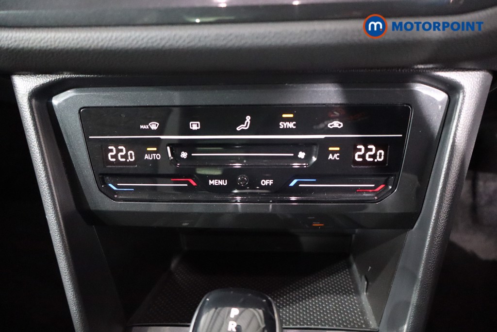Volkswagen Tiguan Life Automatic Diesel SUV - Stock Number (1585176) - 16th supplementary image